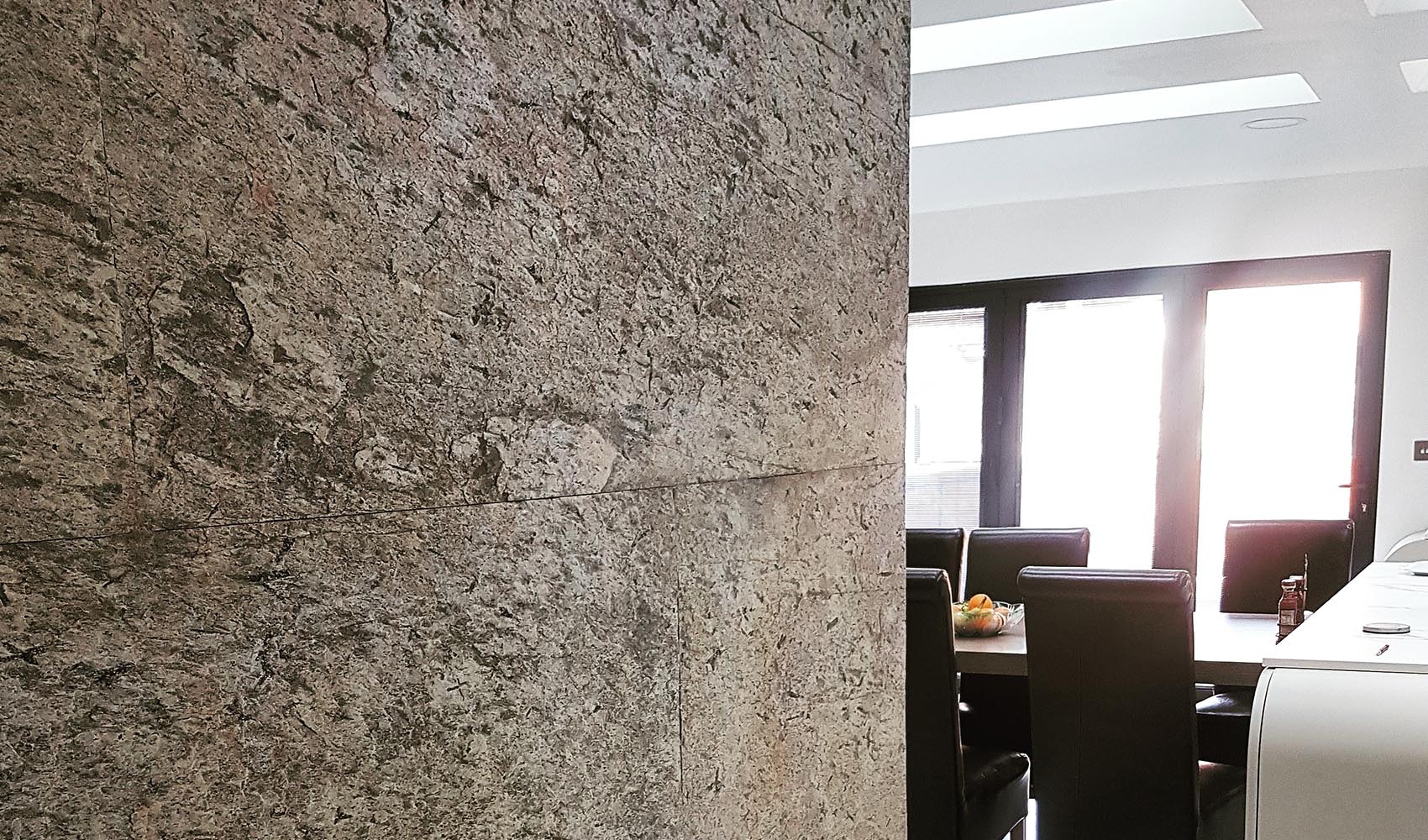 Sliced stone veneer Auro